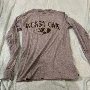 Never worn Mossy Oak shirt